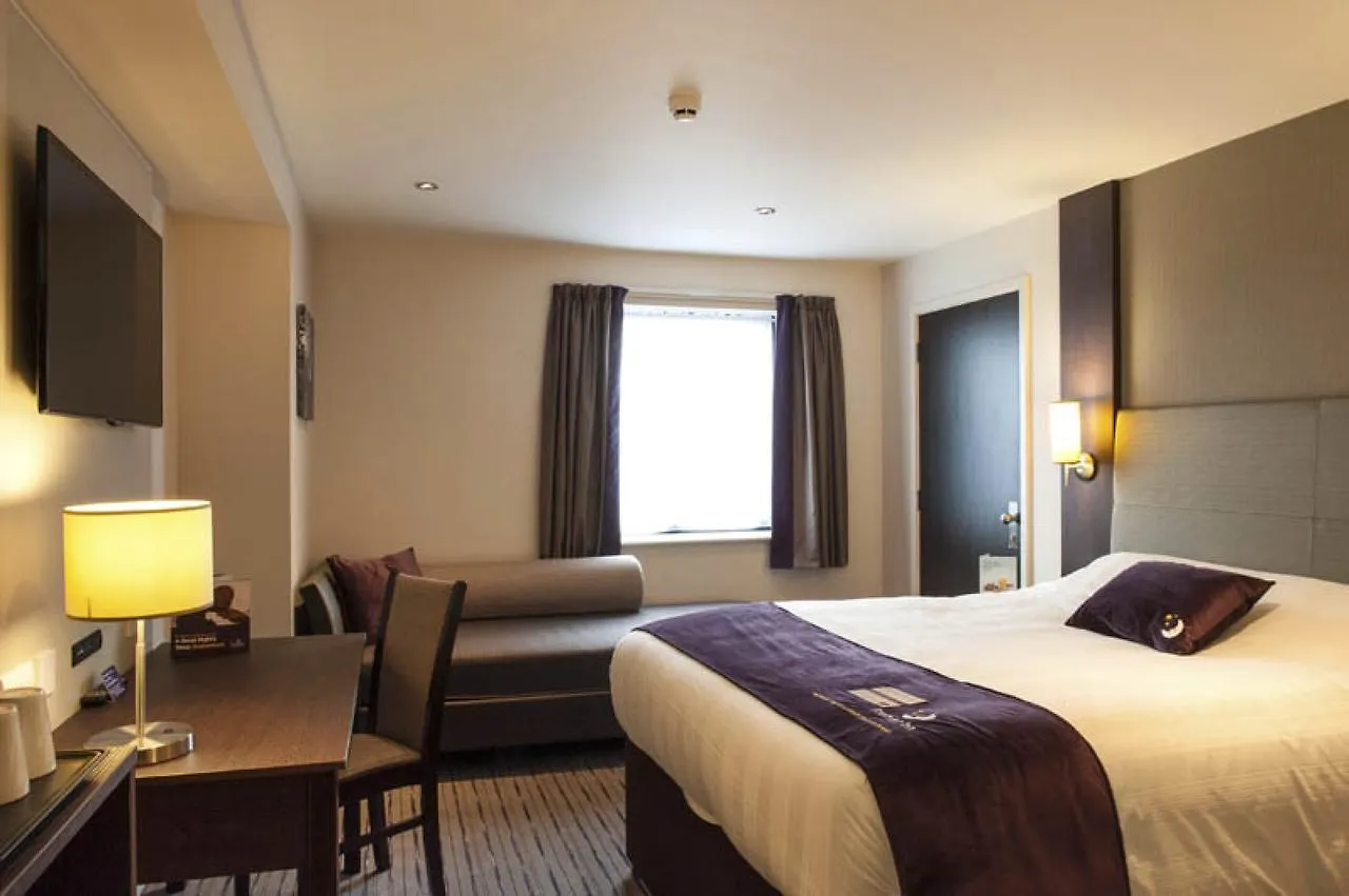 *** Hotel Premier Inn Southwark Borough High St London United Kingdom