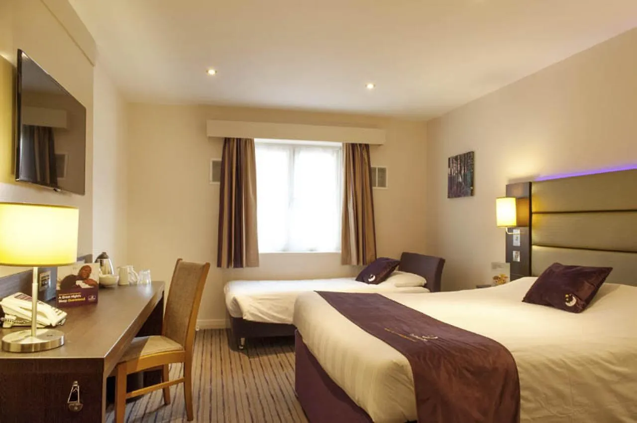 Premier Inn Southwark Borough High St London